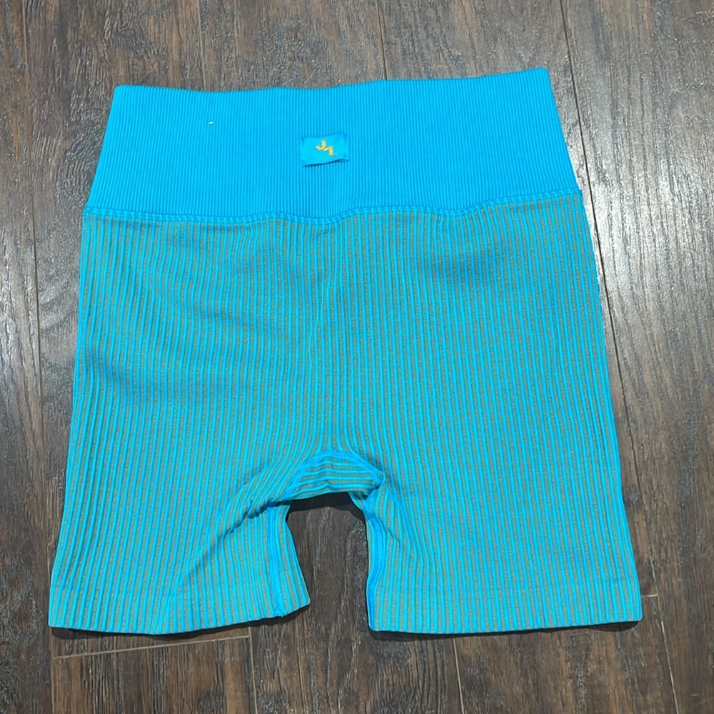 JoyLab Shorts - Picture 4 of 4